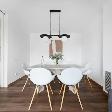 Numa Colmena Apartment